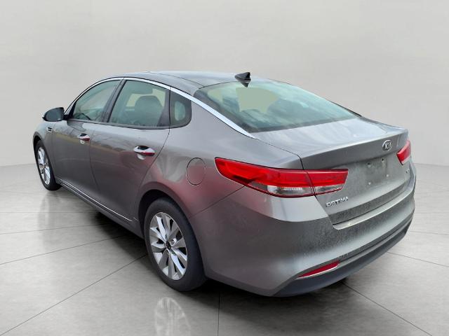 2016 Kia Optima Vehicle Photo in Oshkosh, WI 54904