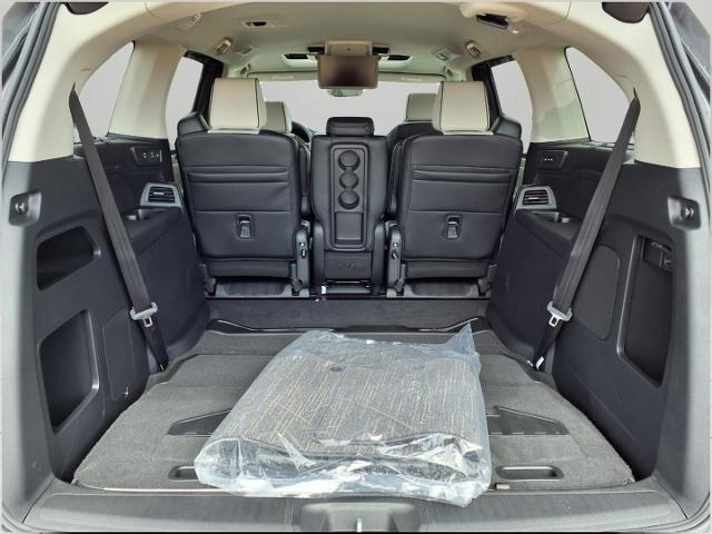 2025 Honda Odyssey Vehicle Photo in Oshkosh, WI 54904