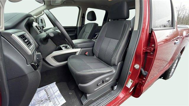 2019 Nissan Titan Vehicle Photo in THOMPSONTOWN, PA 17094-9014