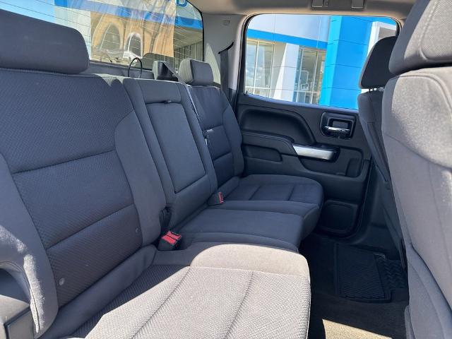 2017 Chevrolet Silverado 1500 Vehicle Photo in MANHATTAN, KS 66502-5036