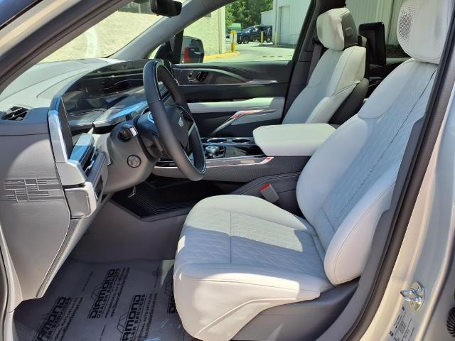 2025 Cadillac ESCALADE IQ Vehicle Photo in TAMPA, FL 33612-3404