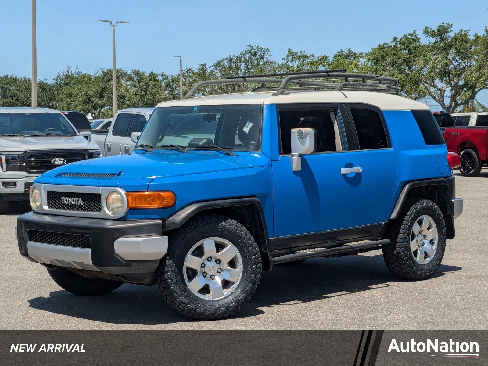 2007 Toyota FJ Cruiser Vehicle Photo in St. Petersburg, FL 33713