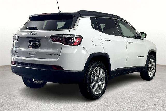 2025 Jeep Compass Vehicle Photo in Tulsa, OK 74129