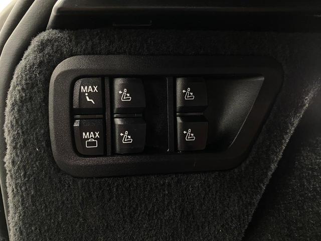 2022 BMW X7 xDrive40i Vehicle Photo in Appleton, WI 54913