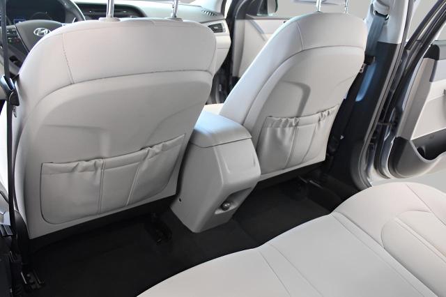 2017 Hyundai SONATA Vehicle Photo in Green Bay, WI 54304