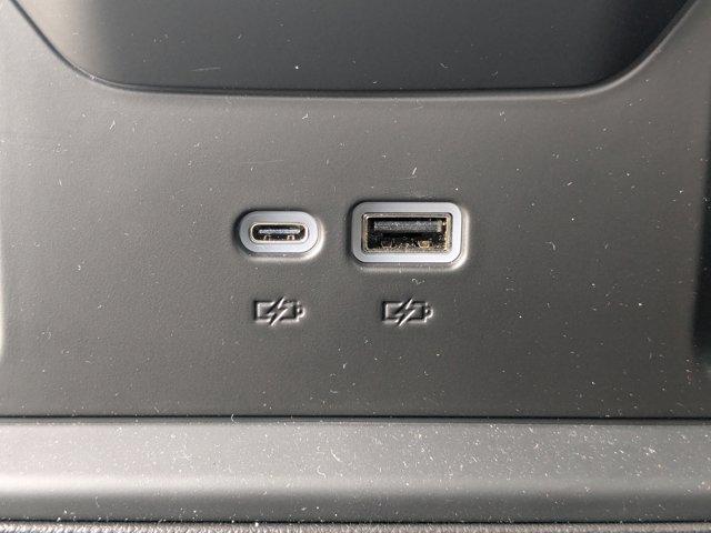 2024 Chevrolet Silverado 1500 Vehicle Photo in BRUNSWICK, GA 31525-1881