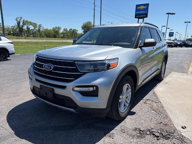 2024 Ford Explorer Vehicle Photo in MANHATTAN, KS 66502-5036