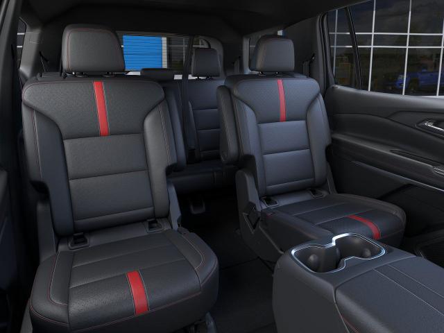 2025 Chevrolet Traverse Vehicle Photo in Roslyn, NY 11576