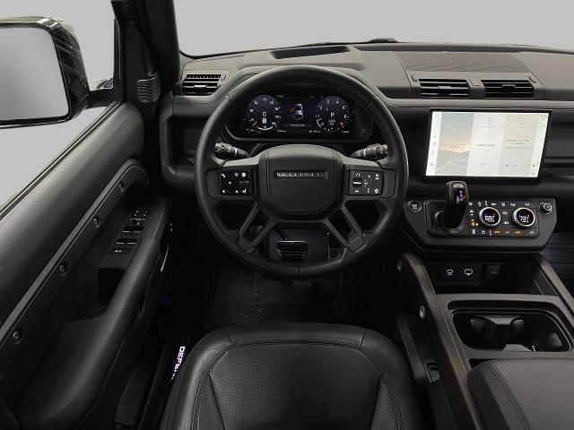 2024 Defender Vehicle Photo in Appleton, WI 54913