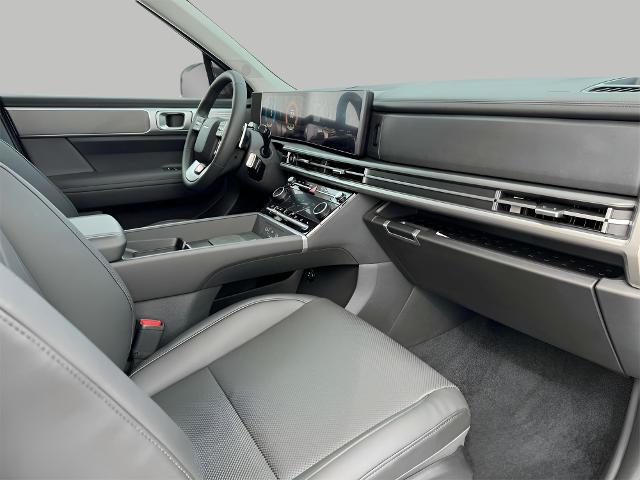 2025 Hyundai SANTA FE Vehicle Photo in Green Bay, WI 54304