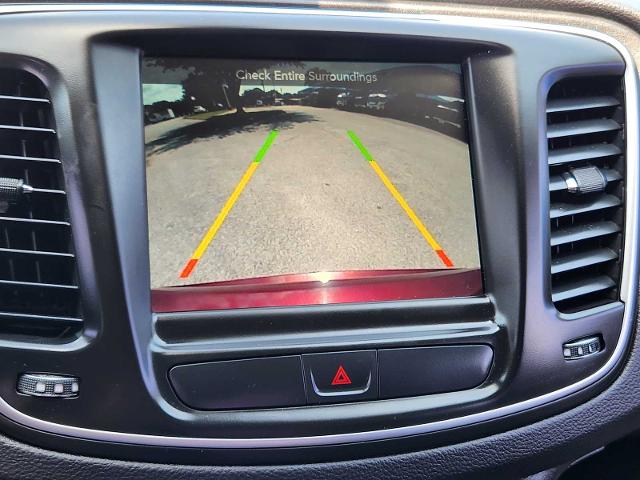 2017 Chrysler 200 Vehicle Photo in DENTON, TX 76210-9321