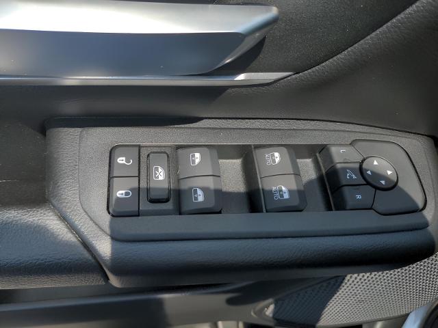 2025 Ram 1500 Vehicle Photo in Green Bay, WI 54304