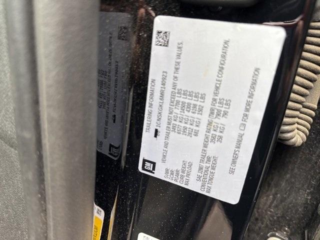 2021 Chevrolet Suburban Vehicle Photo in ENGLEWOOD, CO 80113-6708
