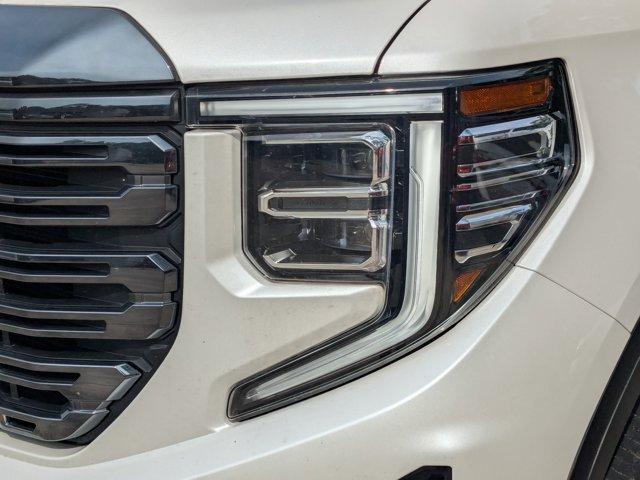 2024 GMC Sierra 1500 Vehicle Photo in BRUNSWICK, GA 31525-1881