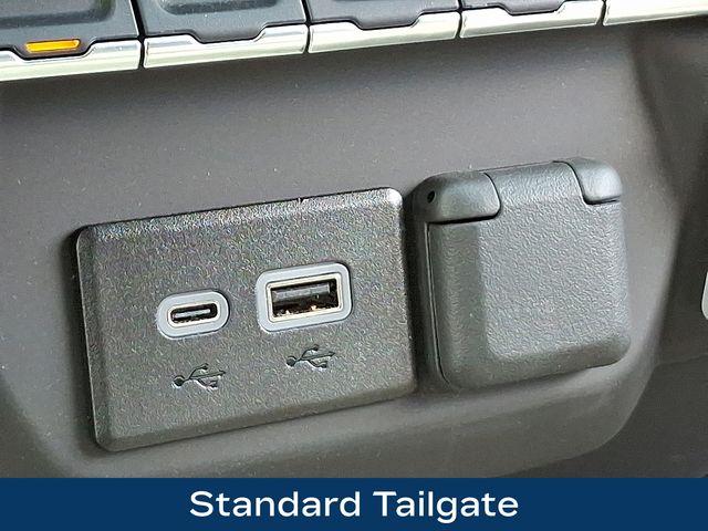 2025 Chevrolet Silverado 1500 Vehicle Photo in PAWLING, NY 12564-3219
