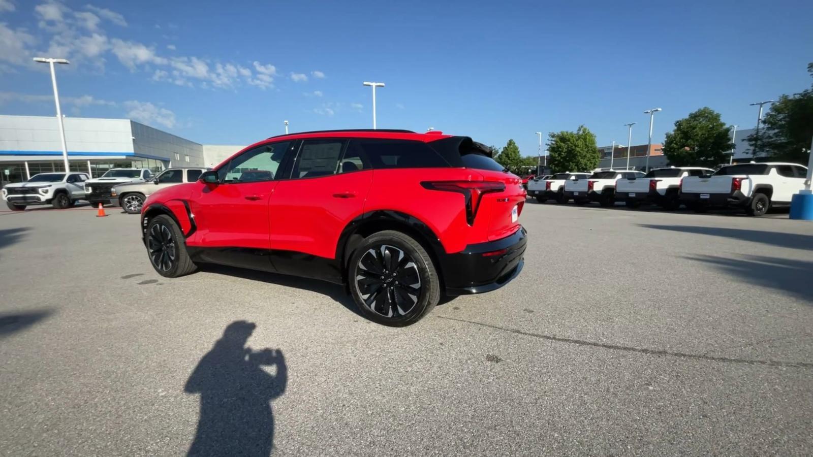2024 Chevrolet Blazer EV Vehicle Photo in BENTONVILLE, AR 72712-4322