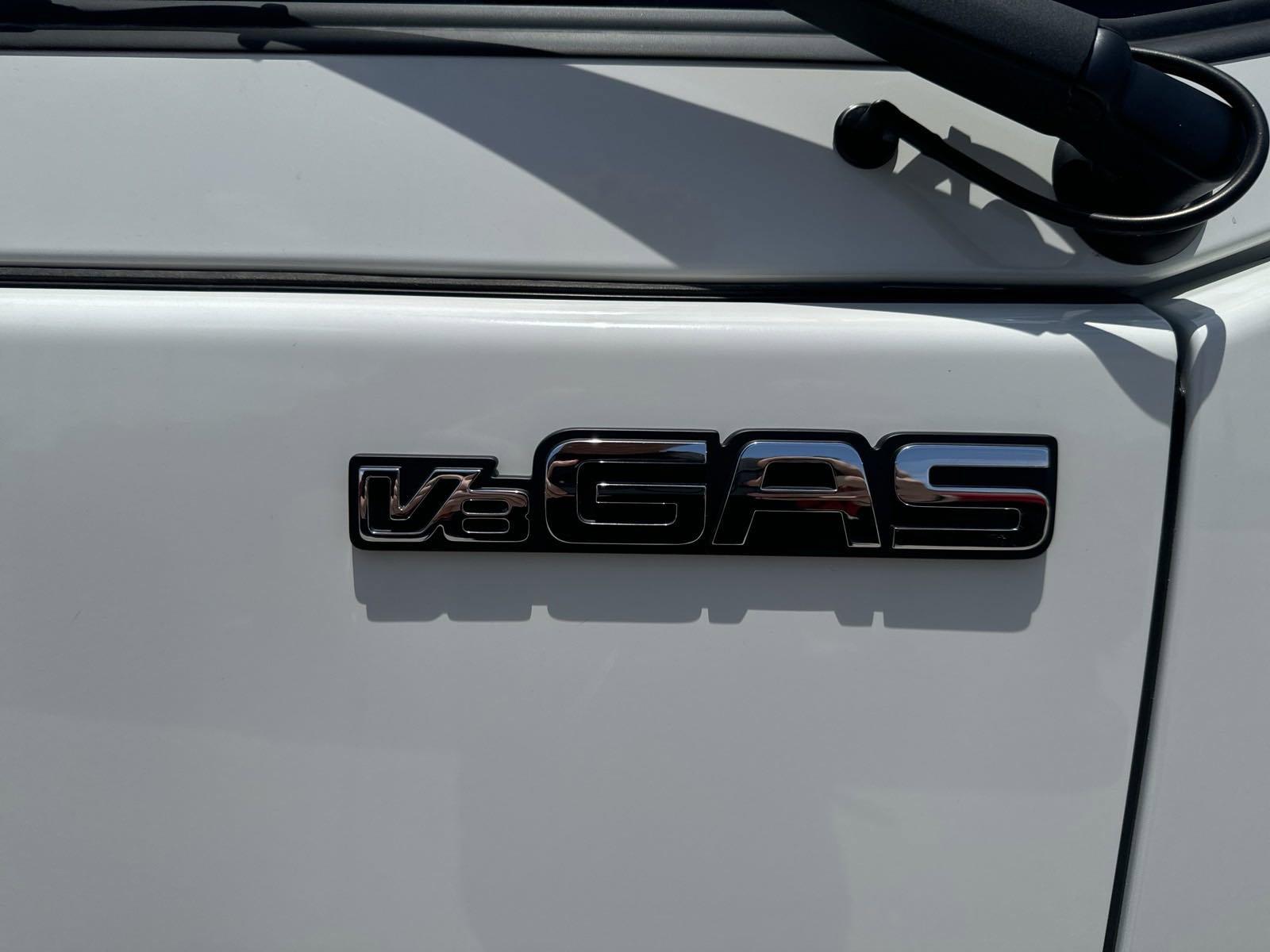 2025 Chevrolet Low Cab Forward 5500 XG Vehicle Photo in GEORGETOWN, TX 78626-7508