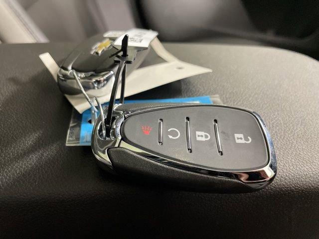 2025 Chevrolet Trax Vehicle Photo in PHOENIX, AZ 85014-3381