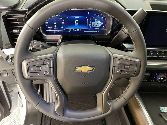 2025 Chevrolet Silverado 3500 HD Vehicle Photo in PHOENIX, AZ 85014-3381