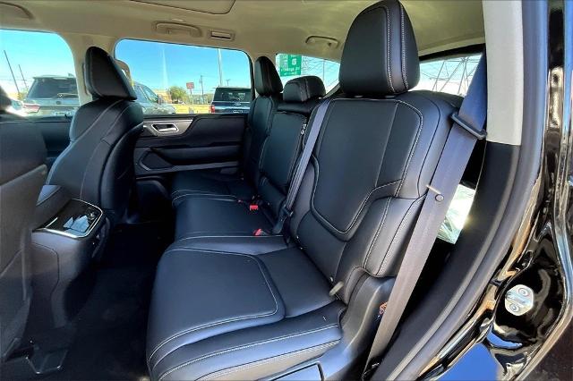 2025 INFINITI QX80 Vehicle Photo in Grapevine, TX 76051