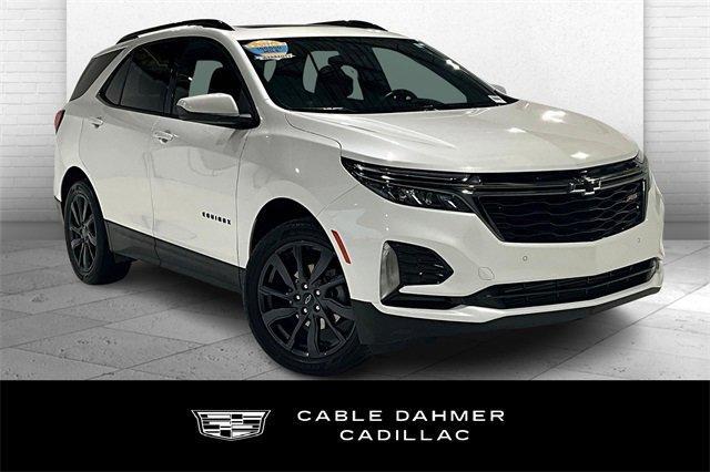 Select 2022 Chevrolet Equinox
