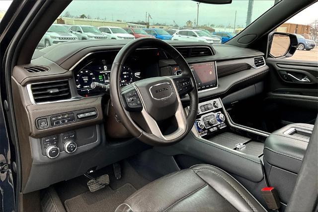 2023 GMC Yukon Vehicle Photo in Tulsa, OK 74145
