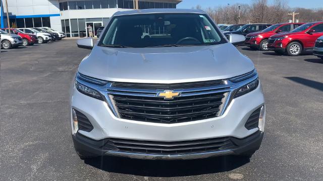 2022 Chevrolet Equinox Vehicle Photo in MOON TOWNSHIP, PA 15108-2571