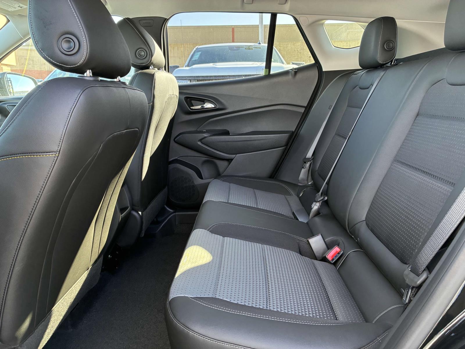 2025 Chevrolet Trax Vehicle Photo in LOS ANGELES, CA 90007-3794