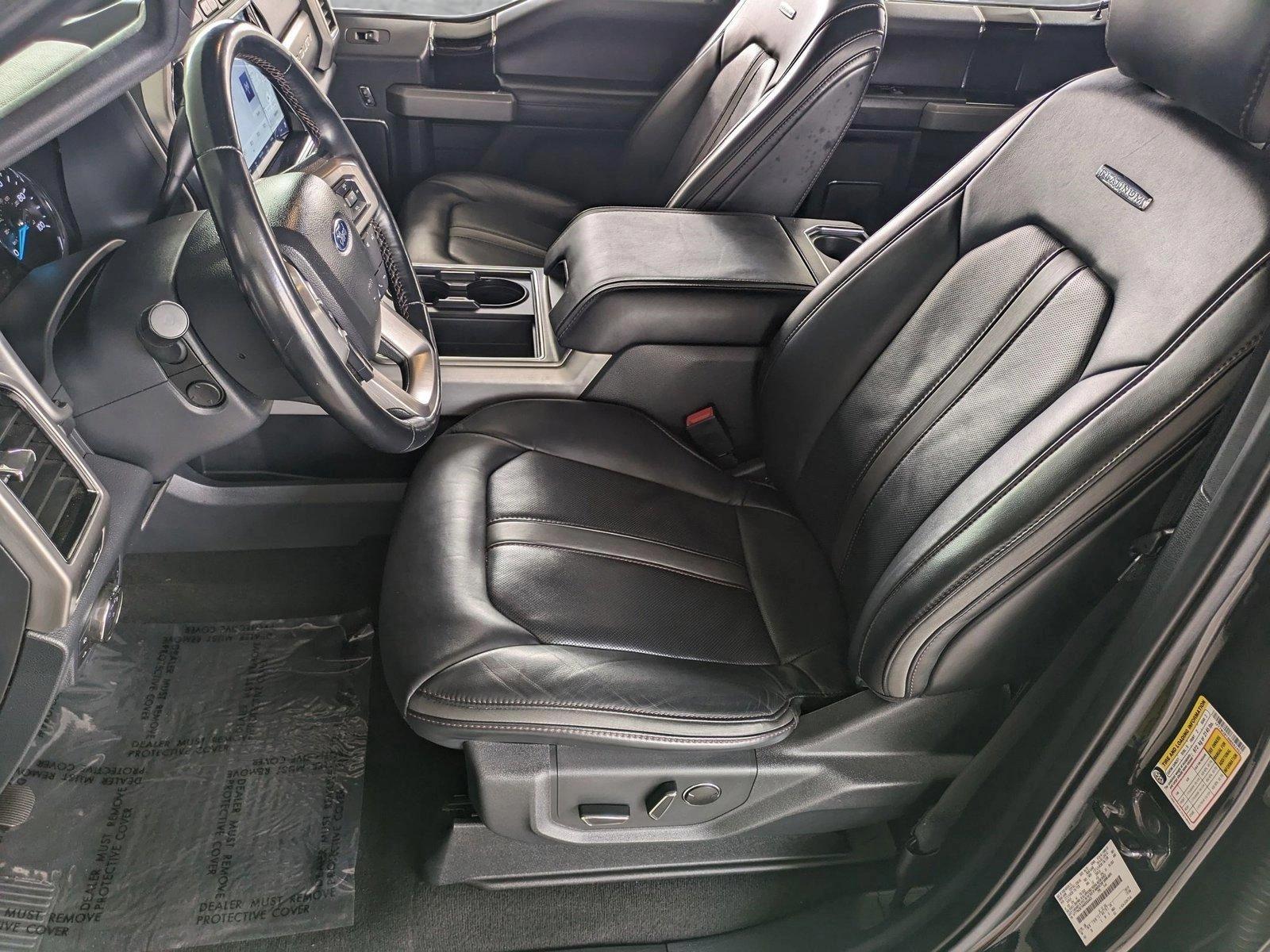 2022 Ford Super Duty F-250 SRW Vehicle Photo in Bradenton, FL 34207