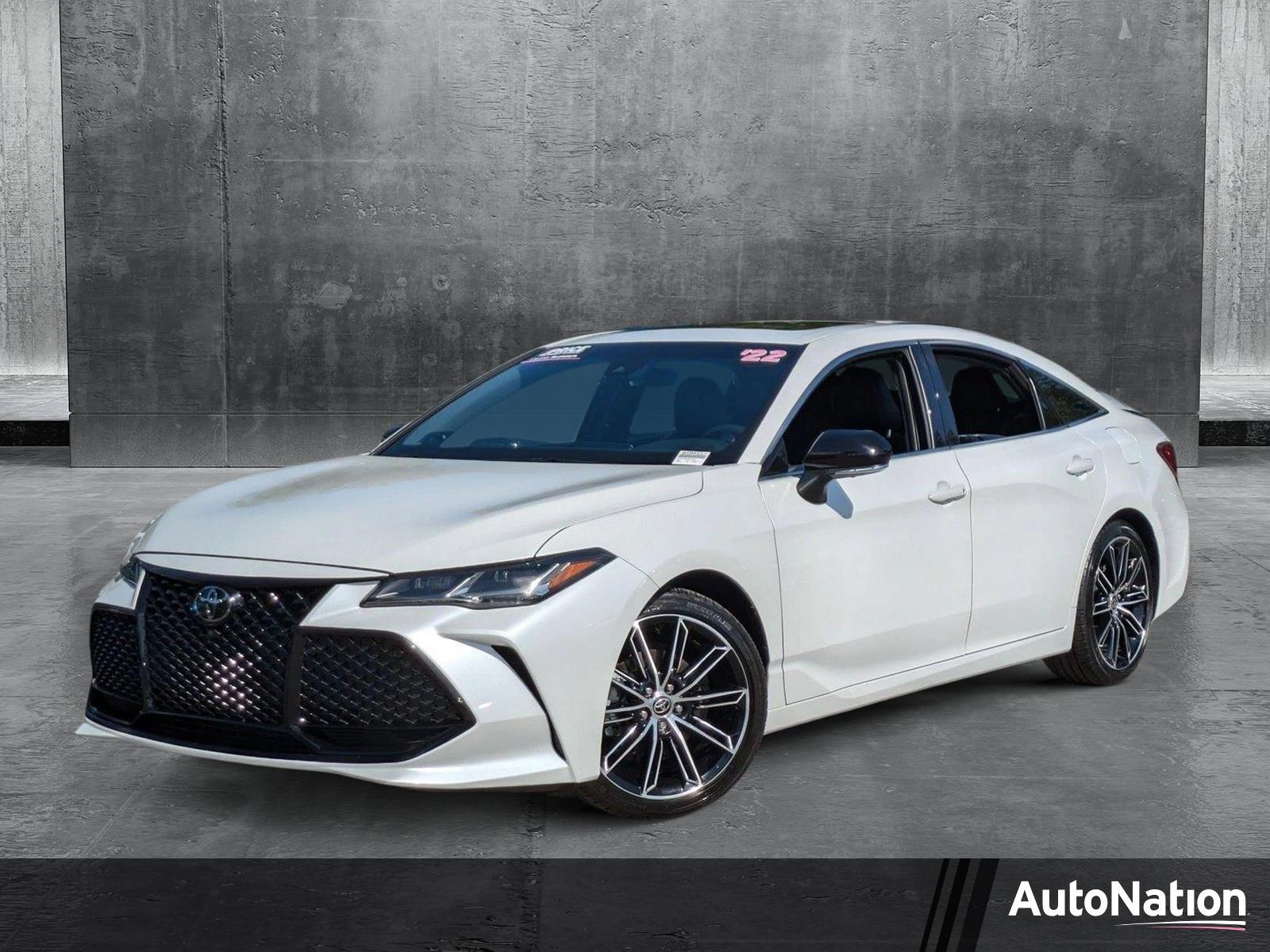2022 Toyota Avalon Vehicle Photo in Tampa, FL 33614
