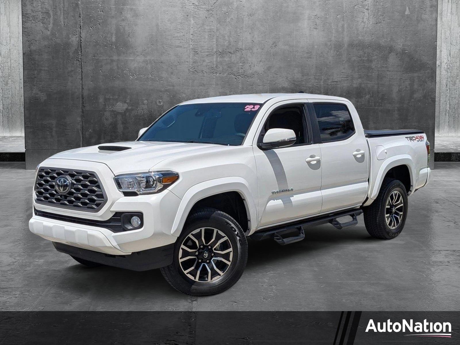 2023 Toyota Tacoma 4WD Vehicle Photo in PEMBROKE PINES, FL 33024-6534