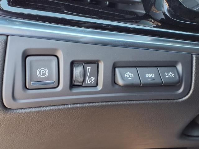 2025 Cadillac XT6 Vehicle Photo in Denton, TX 76205