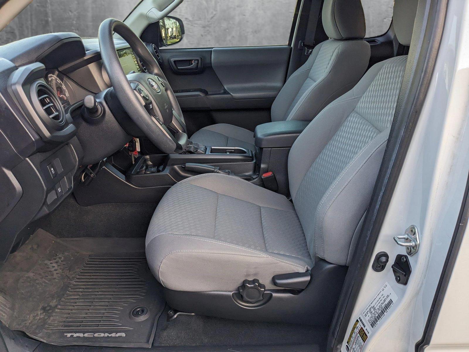 2021 Toyota Tacoma 2WD Vehicle Photo in Sanford, FL 32771