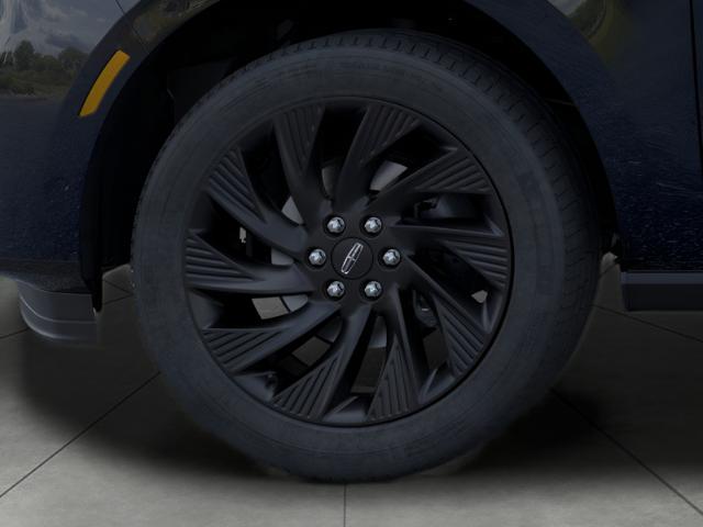 2025 Lincoln Navigator L Vehicle Photo in Neenah, WI 54956