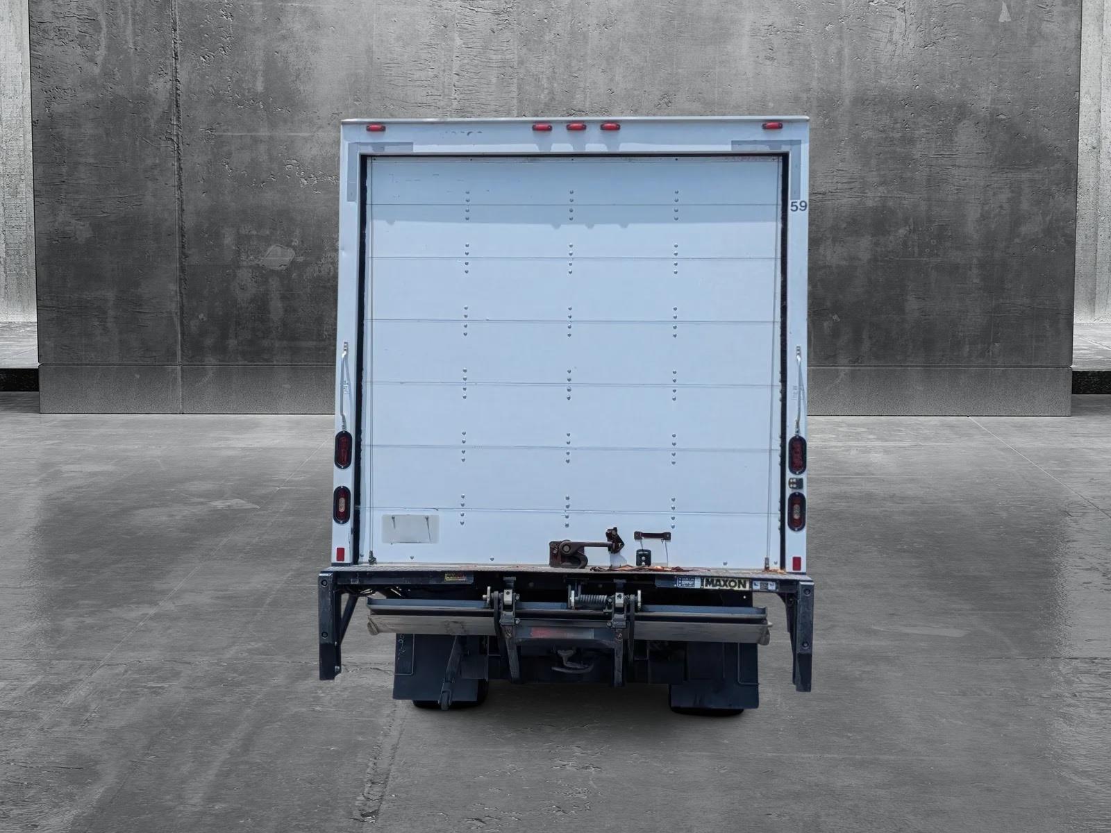 2020 Chevrolet Low Cab Forward 4500 HD Vehicle Photo in GREENACRES, FL 33463-3207