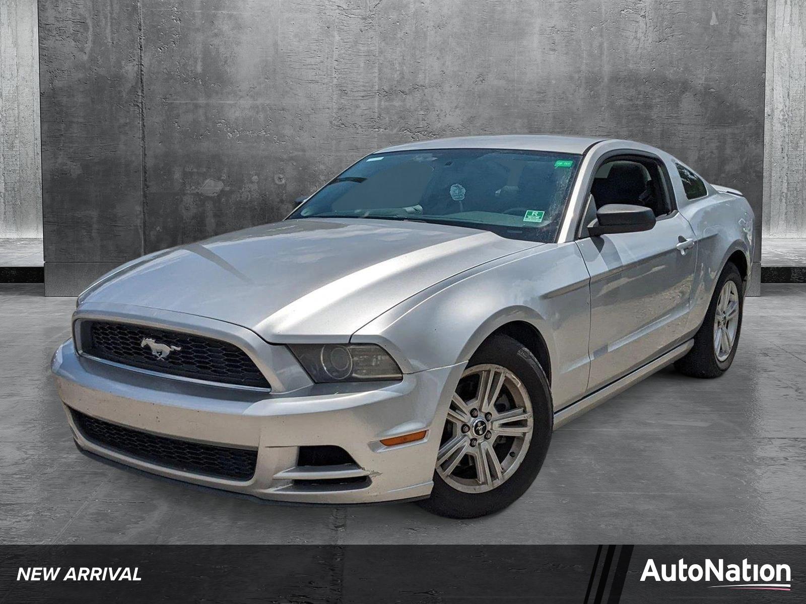 2013 Ford Mustang Vehicle Photo in Jacksonville, FL 32256