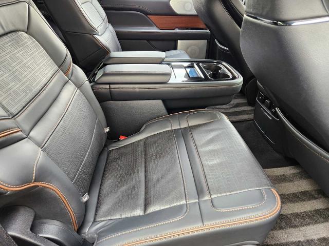 2023 Lincoln Navigator Vehicle Photo in GRAPEVINE, TX 76051