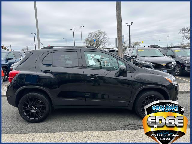 2022 Chevrolet Trax Vehicle Photo in Roslyn, NY 11576