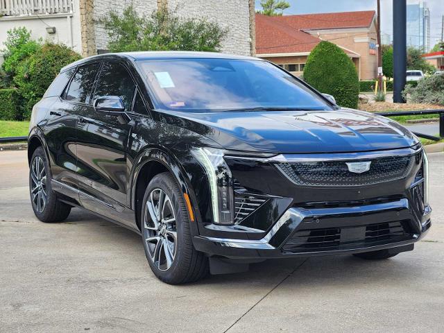 2025 Cadillac OPTIQ Vehicle Photo in Grapevine, TX 76051