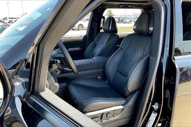 2025 INFINITI QX80 Vehicle Photo in Grapevine, TX 76051