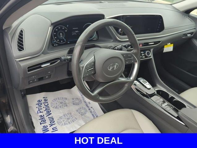 2020 Hyundai SONATA Vehicle Photo in Merrillville, IN 46410