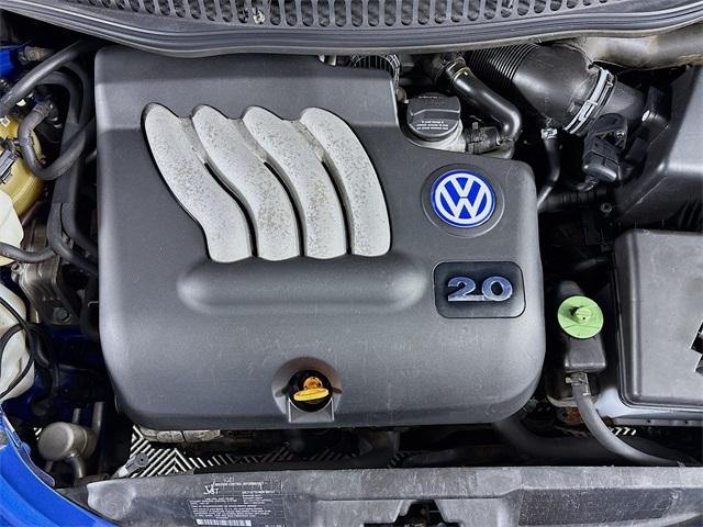 2002 Volkswagen New Beetle Vehicle Photo in Puyallup, WA 98371