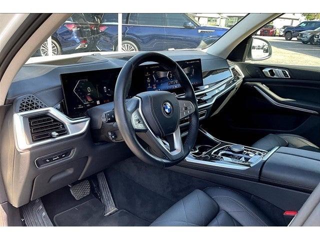 2024 BMW X7 xDrive40i Vehicle Photo in San Antonio, TX 78230