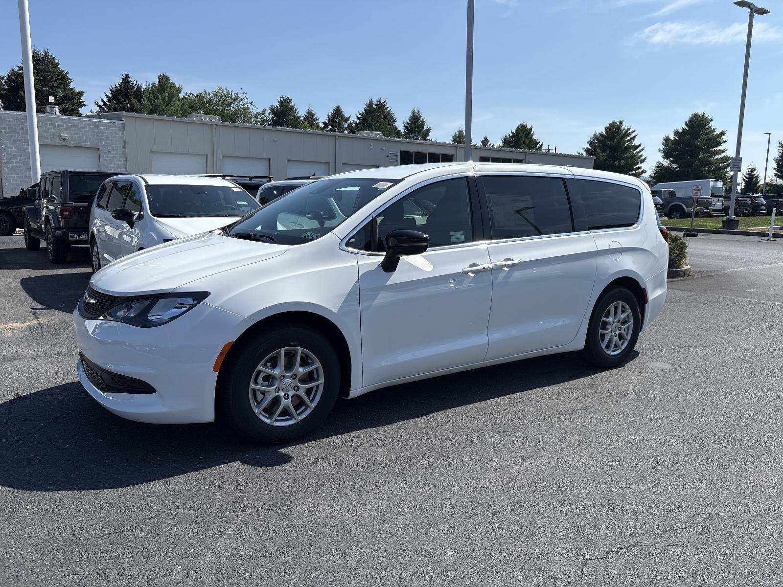 2025 Chrysler Voyager Vehicle Photo in Mechanicsburg, PA 17050-1707