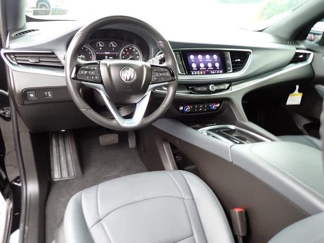 2024 Buick Enclave Vehicle Photo in ZELIENOPLE, PA 16063-2910