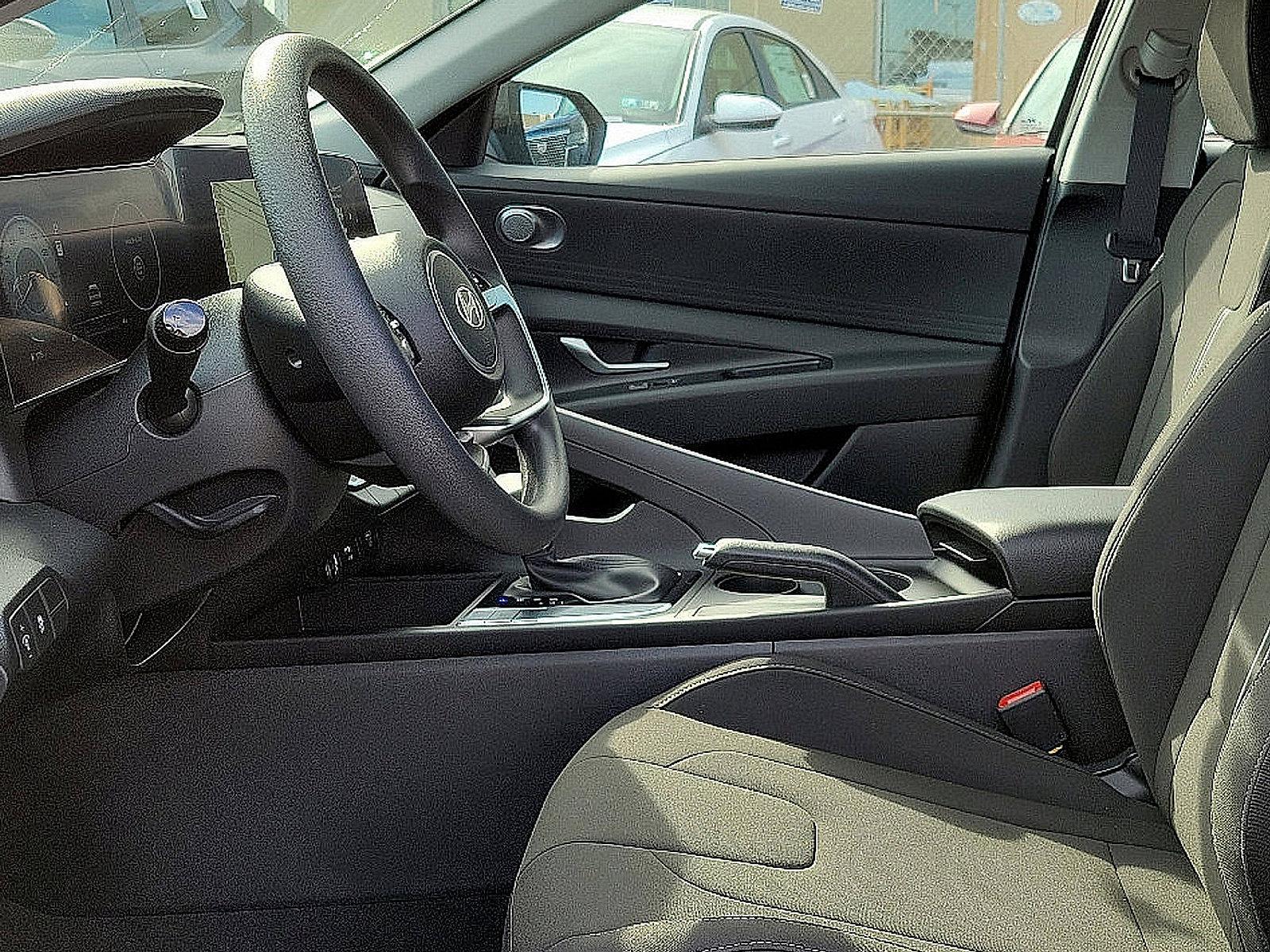 2025 Hyundai ELANTRA Vehicle Photo in Harrisburg, PA 17111