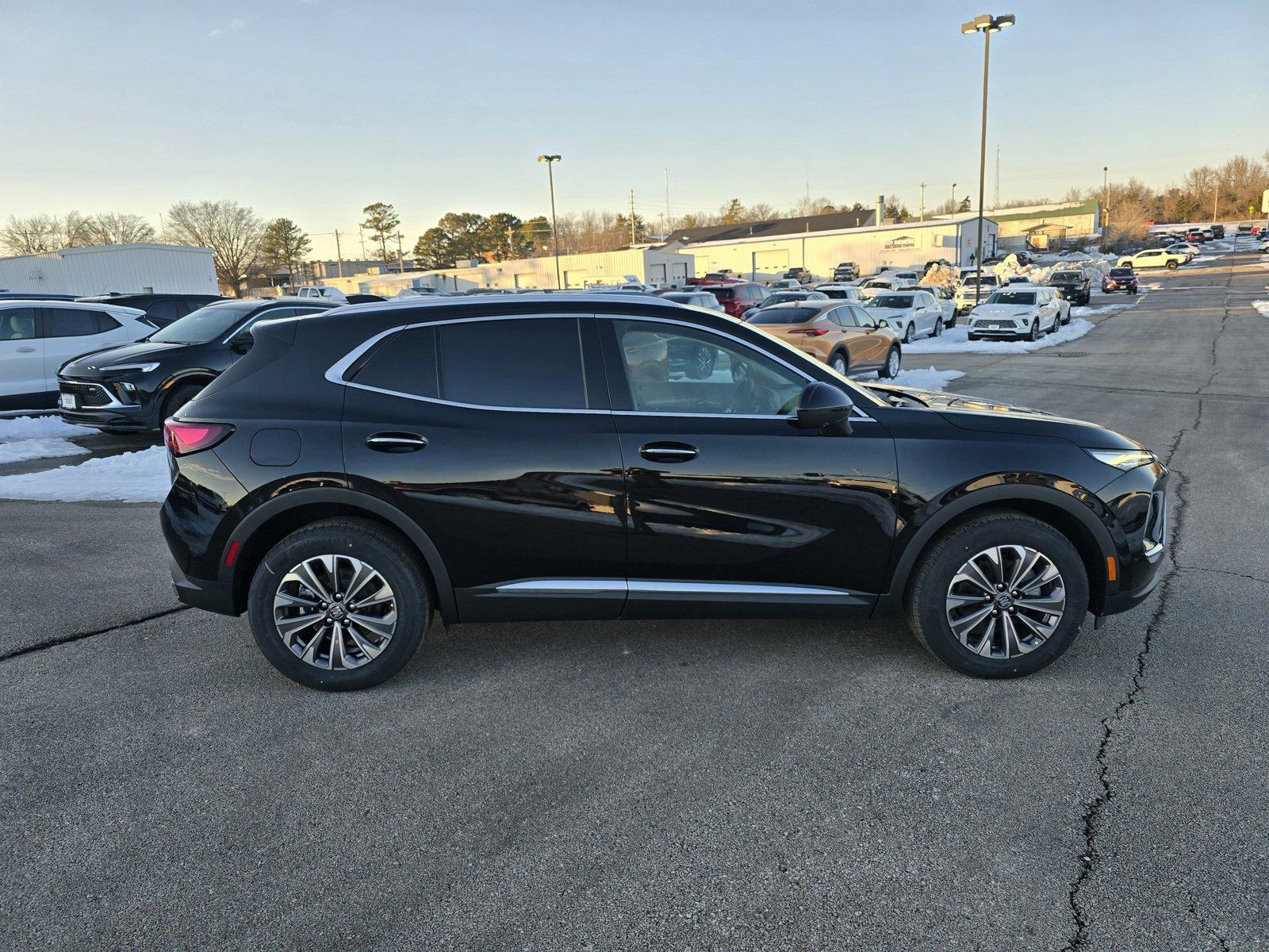 2025 Buick Envision Vehicle Photo in Rolla, MO 65401