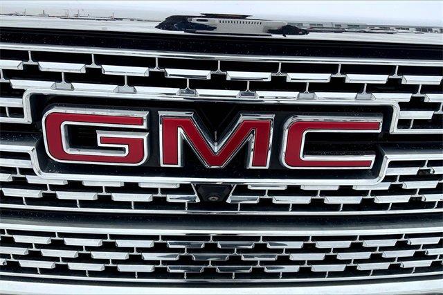 2020 GMC Sierra 3500HD Vehicle Photo in TOPEKA, KS 66609-0000
