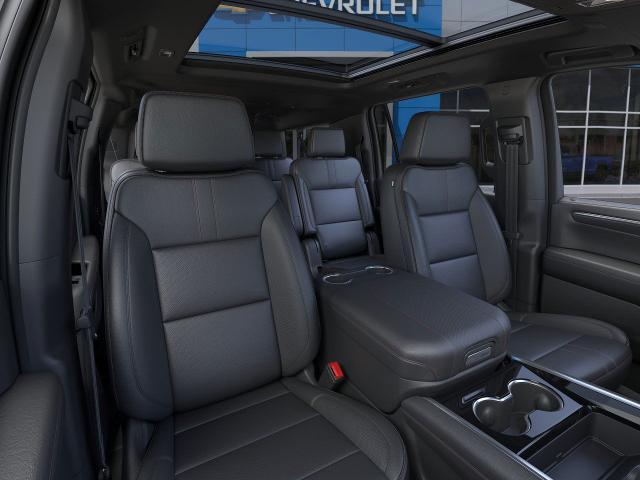 2025 Chevrolet Suburban Vehicle Photo in PEORIA, AZ 85382-3715