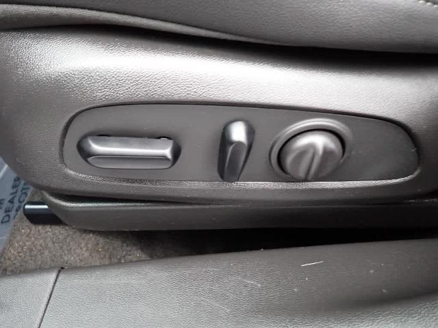 2023 Buick Encore GX Vehicle Photo in ZELIENOPLE, PA 16063-2910